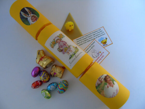 Victorian Easter Cracker - Image 4